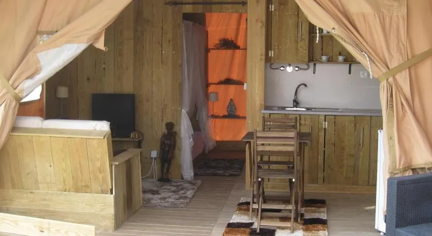 African Tent - Image 1