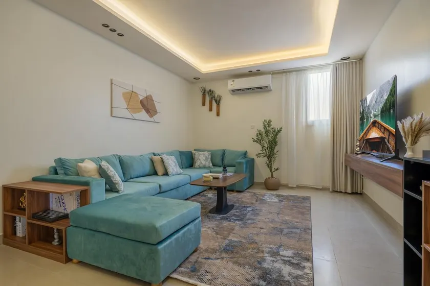 Apartment with 1BR and living room - Image 1