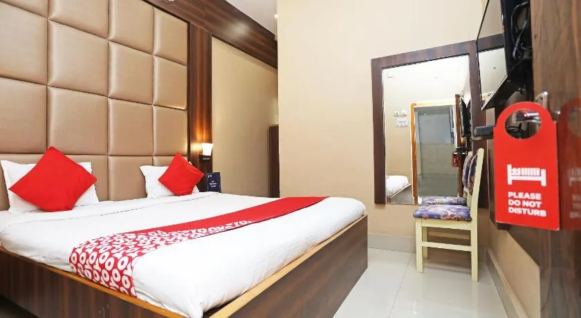 Super Hotel O Marina Near Cit Road Ladies Park, Park Circus - Image 1