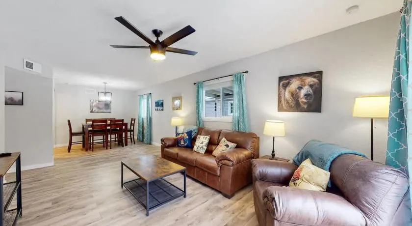 Two bedroom family home near Anschutz Medical - Image 1