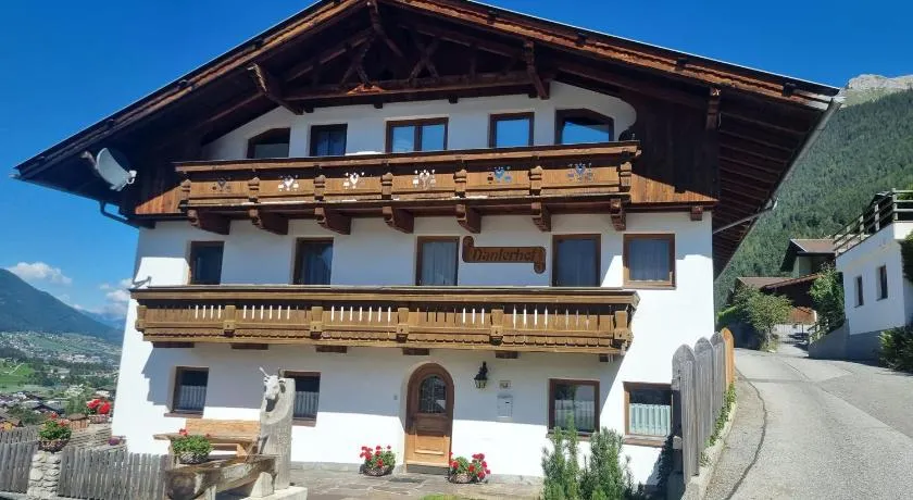 Lieblingsplatzl - Image 1