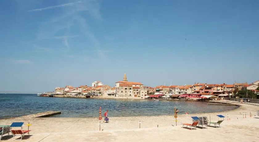 Downtown beach apartments - Image 1