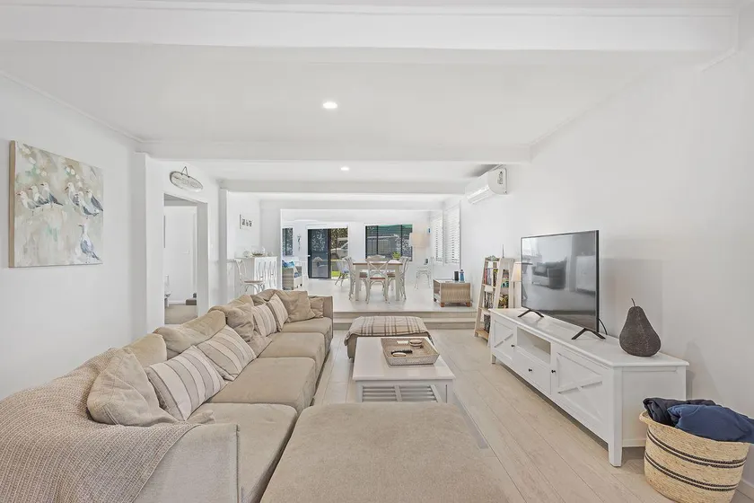 Seahaven Unit 1 Shoal Bay Road 81 - Image 1