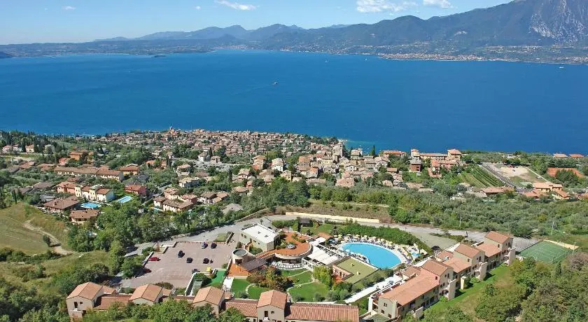 Le Torri Del Garda FamilySPA Resort - Image 1