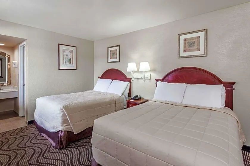 Travelodge Victorville - Image 1