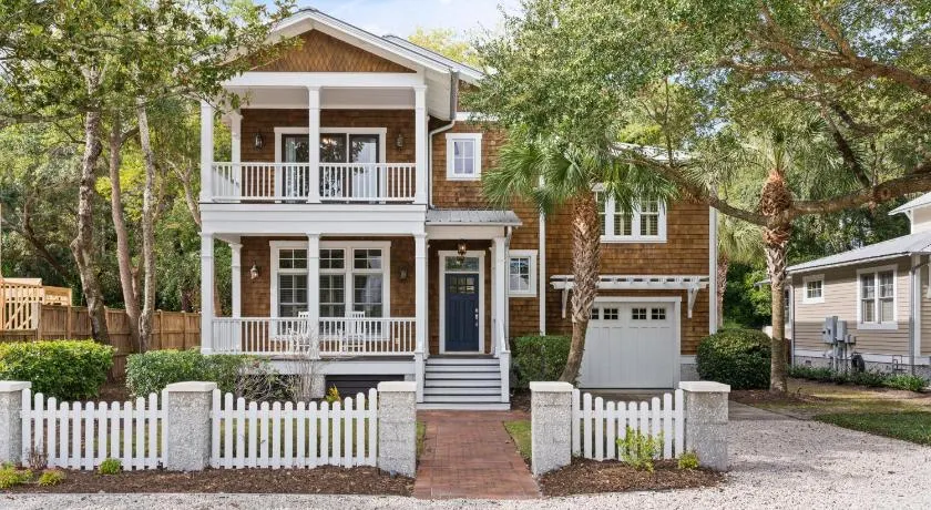 Blue Crab Cottage - 307 Kelsall Ave - Image 1