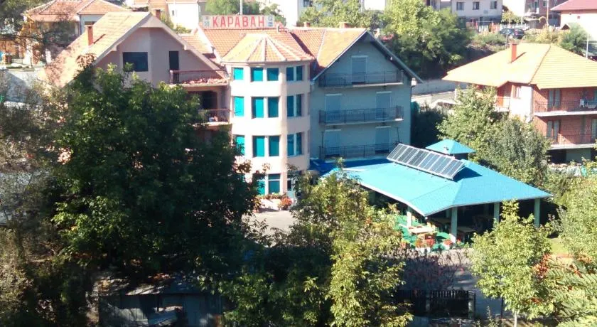 Bed & Breakfast Karavan - Image 1