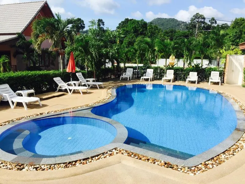Natural Samui Hotel - Image 1