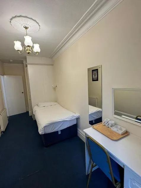 Langfords Hotel - Image 1