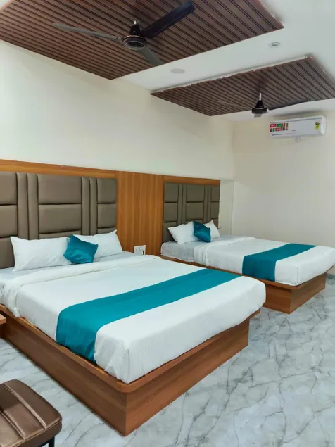 Sheetal lodge - Image 1