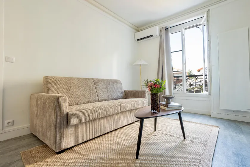 1 Chambre - Proche Hopital - Rue du 14 juillet - Image 1