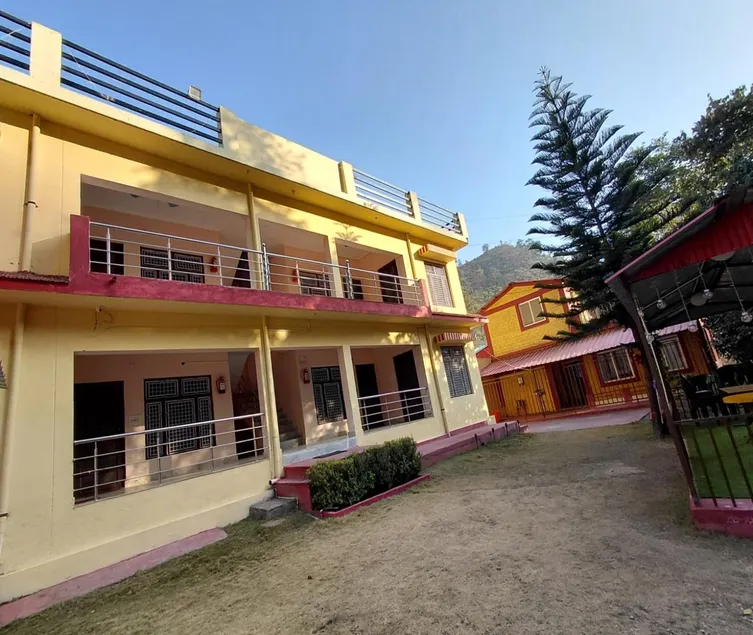 Hanumanti River View Resort - Image 1