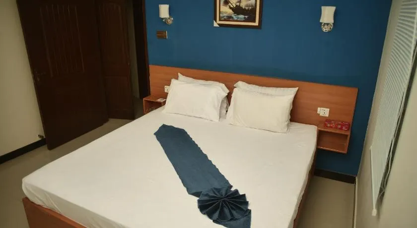 Diamond Apart's Dha Karachi - Image 1