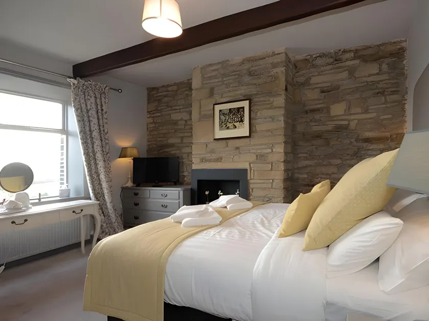 The Alma Inn - Image 1