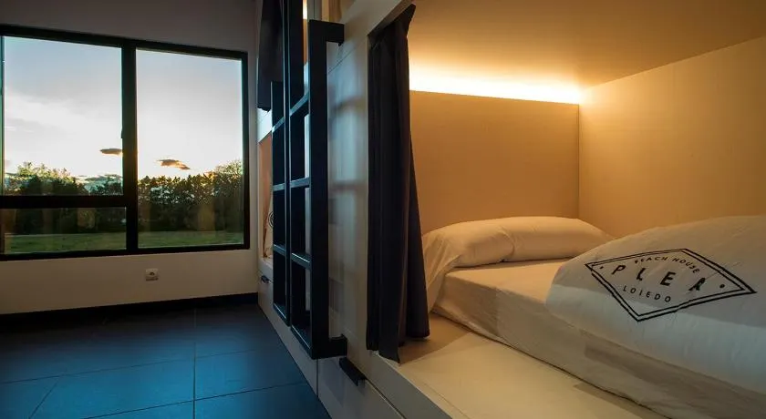 Plea Beach House - Image 1