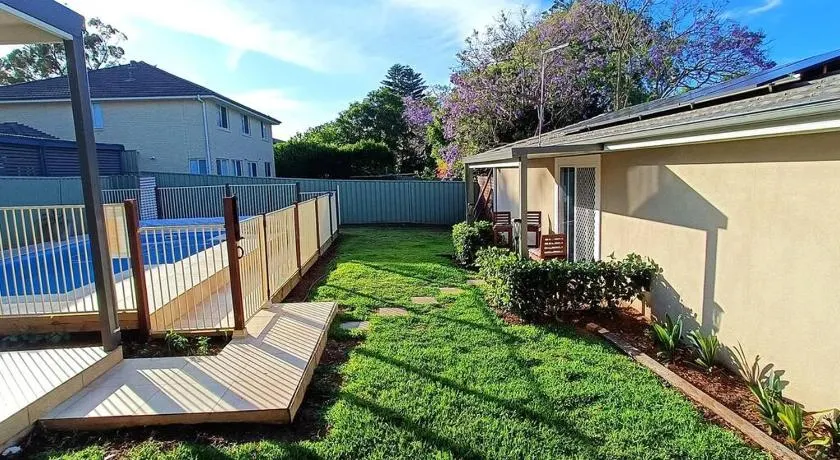 New and Cozy 2 Bedrooms Granny Flat with Aircon & Pool - Image 1