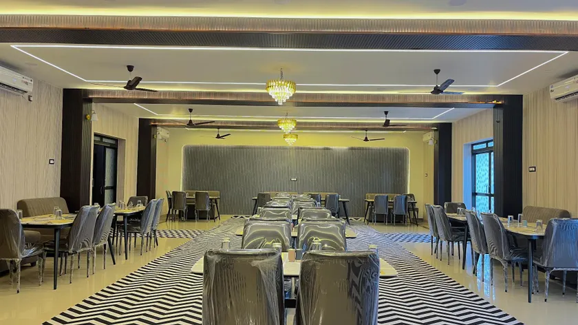Hotel Shyam - Image 1
