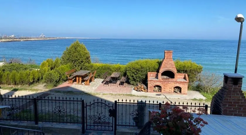 Vila Lucian - Image 1