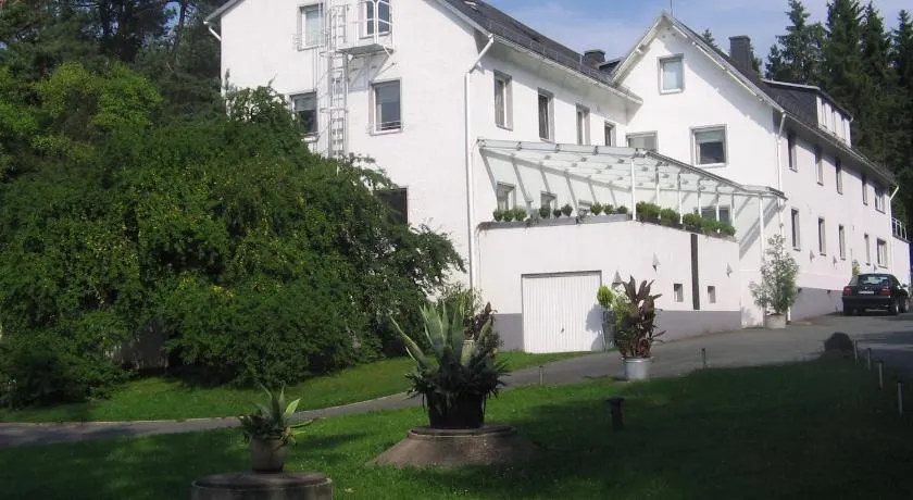 Hotel Ambiente - Image 1