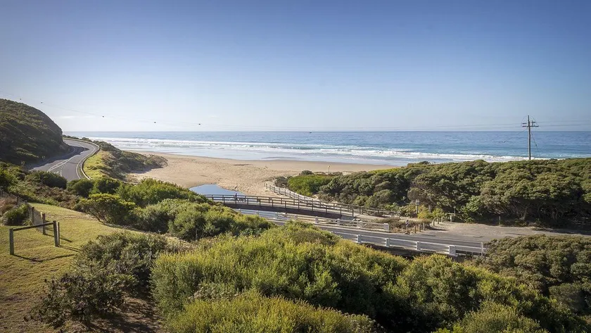 Moggs View - Image 1