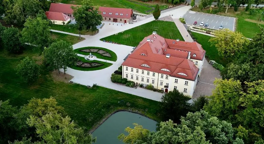 Pałac Bogaczów - noclegi - restauracja - przyjęcia - Image 1
