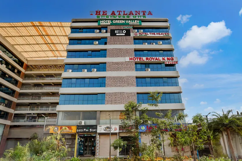 Super Hotel O Nana Chiloda Near Airport Formerly Green Valley - Image 1