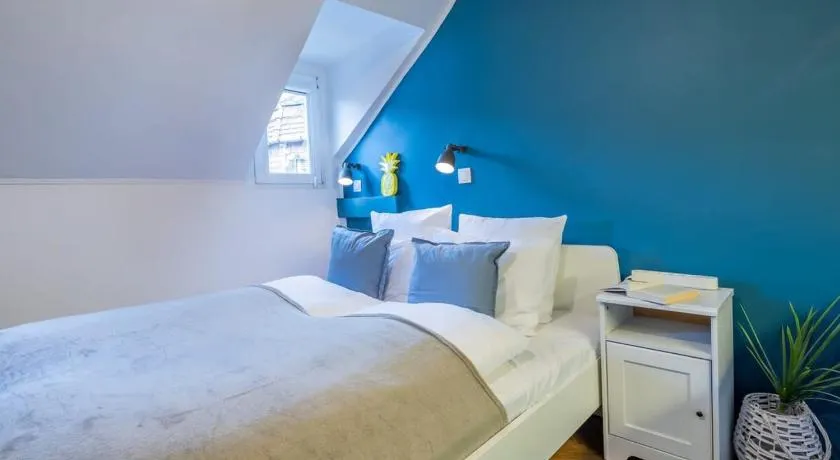 Quiet charming apartment near the center - Image 1