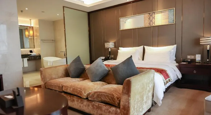 Tianhong Jinling Grand Hotel - Image 1