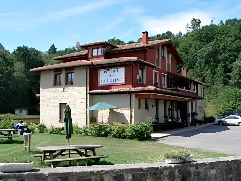 Hotel La Ercina - Image 1