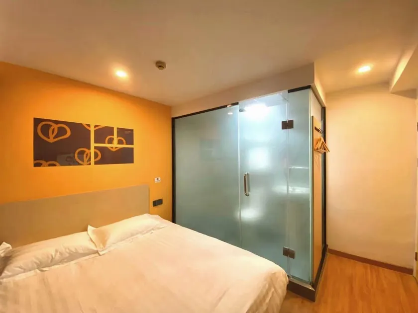 Pod Inn Select Hotel (Hangzhou Railway Station Qinghefang Ancient Street) - Image 1