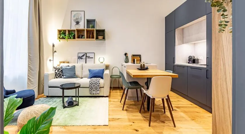 SUPERIOR DESIGN APARTMENT by JR City Apartments - Image 1