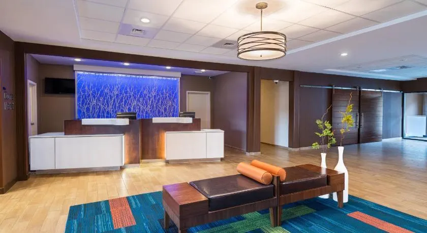 Fairfield by Marriott Inn & Suites Uncasville Mohegan Sun Area - Image 1