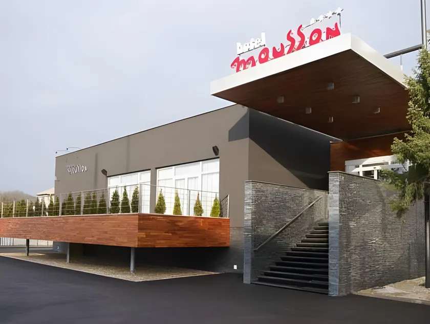 Hotel Mousson - Image 1