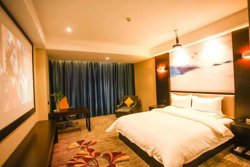 Galaxy International Hotel - Image 1