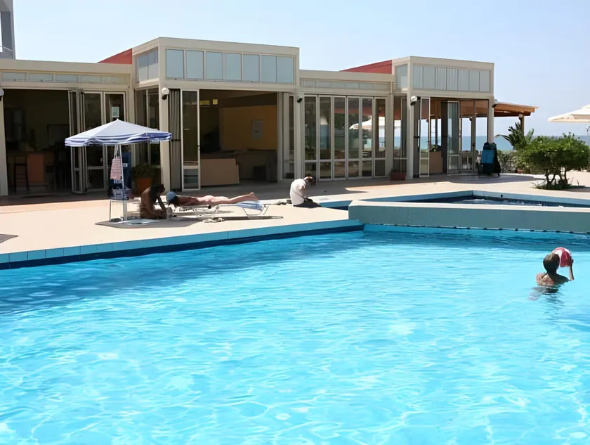 Hotel Kathrin Beach - Image 1
