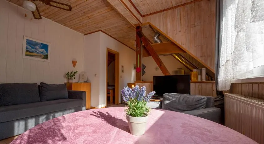 Ferienwohnungen Behling am Schufutsberg - Image 1