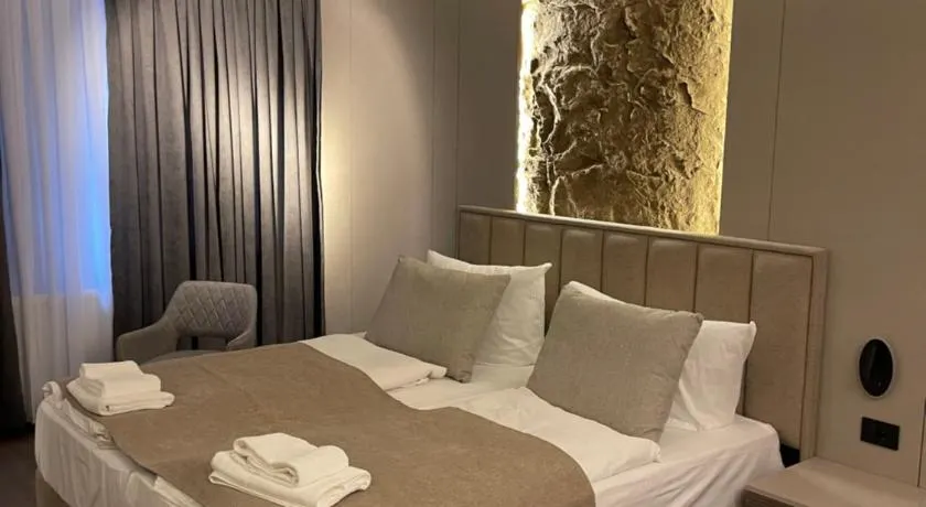 Hotel Heidelux - Image 1