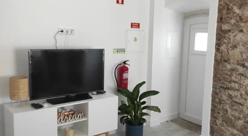 Casa da Maria By Viva a Vida - Alojamentos & Hotels - Image 1
