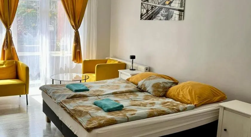 Colourful Rooms Wrocław - Image 1