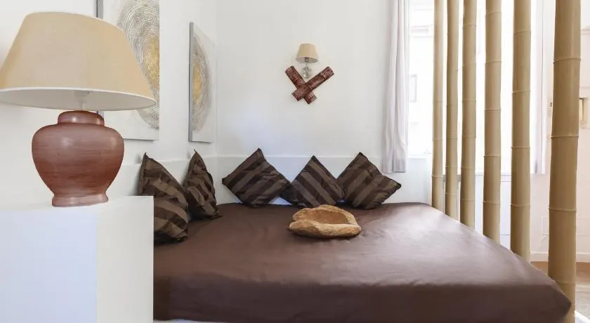 Colosseo Historic Apartment - Image 1