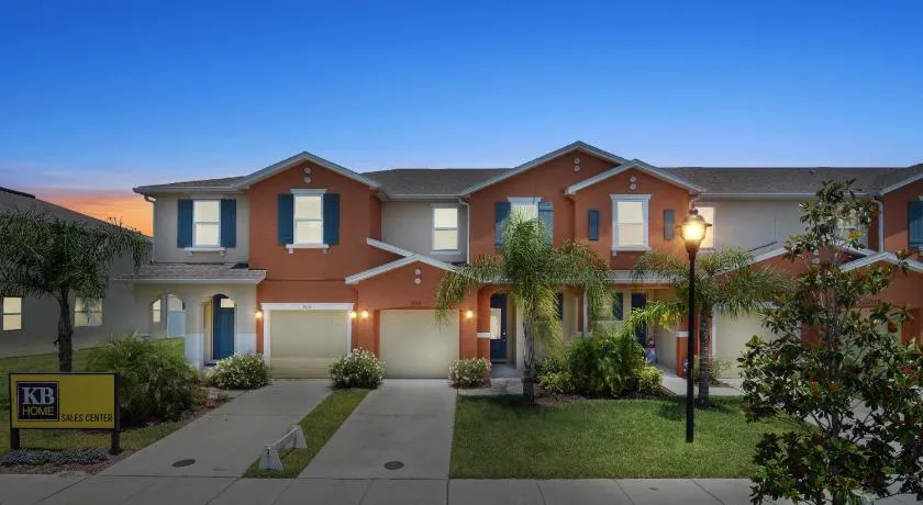 4Bd Sleeps 9 w Jacuzzi Close to Disney @ Compass Bay 5113C - Image 1