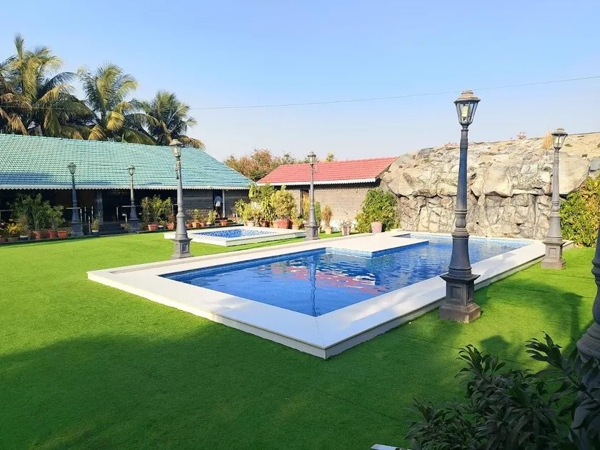 Anand Resort - A luxury Private Pool Resort in Nashik - Image 1