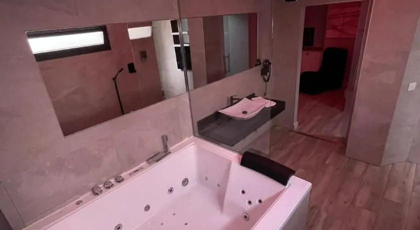 Apartamentos Las 7 Esencias - Image 1