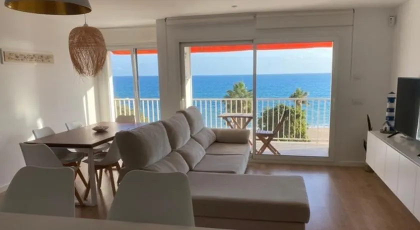 Apartamento frente al mar - Image 1