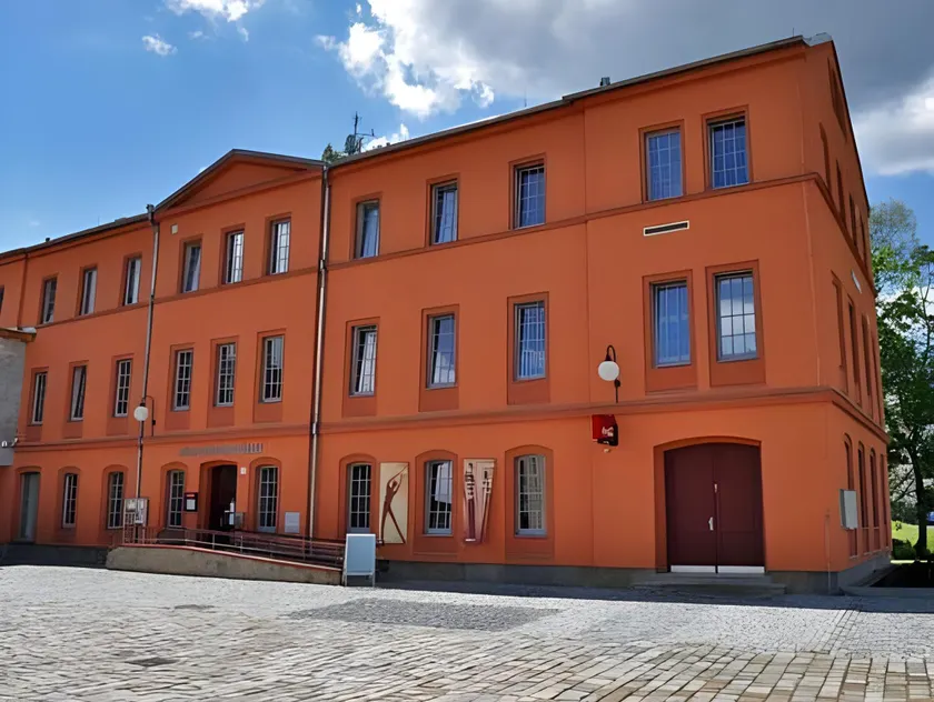 Hostel Lípa - Továrna - Image 1