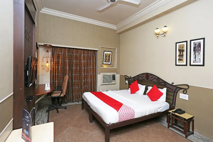 OYO 1432 Hotel Grace - Image 1