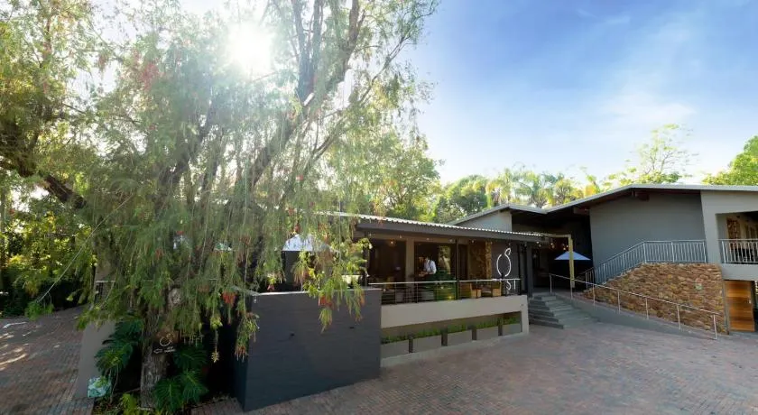 Lowveld Living Guesthouse - Image 1
