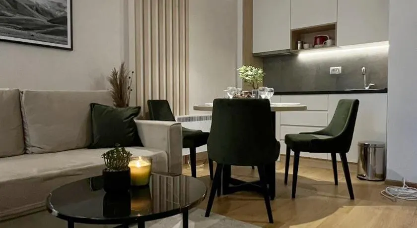 Apartman Gnezdo - Titova vila Zlatibor - Image 1