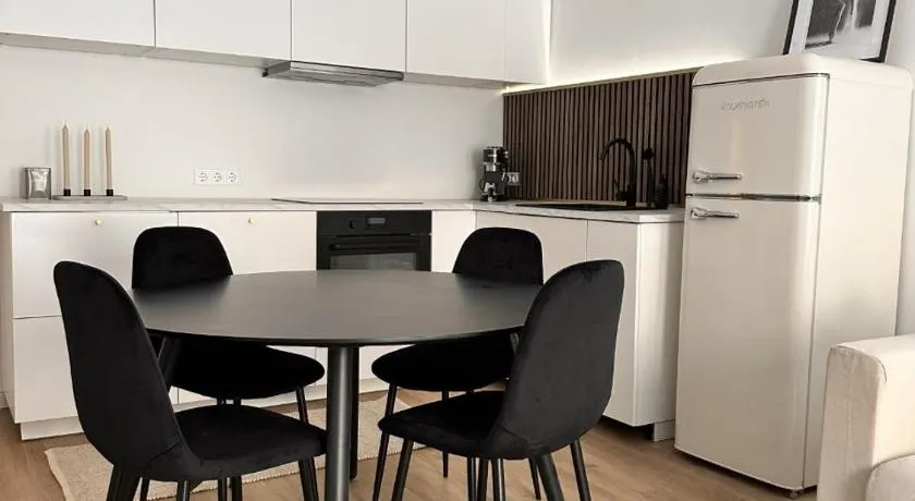 Stylisches 2-Raum-Apartment - in Center Parc Nähe - Image 1