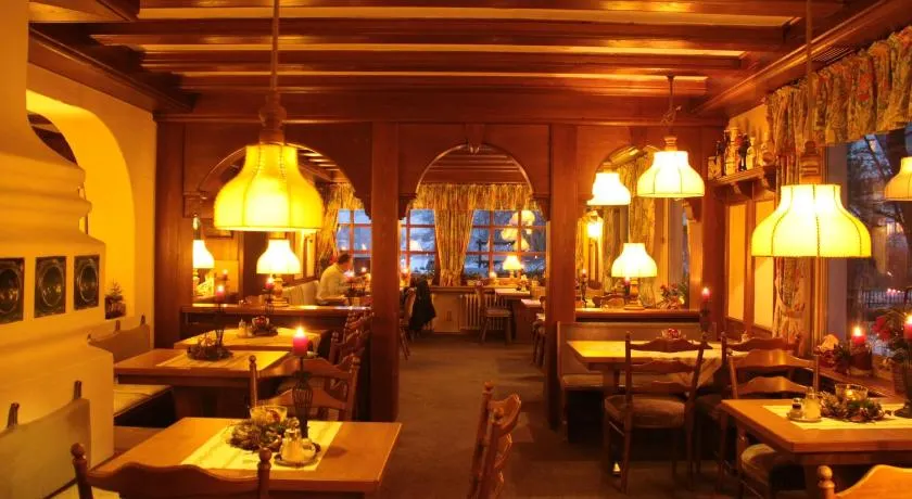 Hotel zum Forsthaus - Image 1